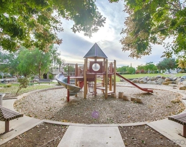 15562 Bristol Ridge Terrace - Photo Thumbnail 59