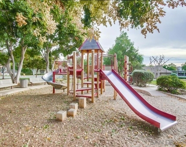 15562 Bristol Ridge Terrace - Photo Thumbnail 60
