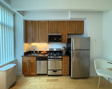 42 Wadsworth Terrace - Photo Thumbnail 4