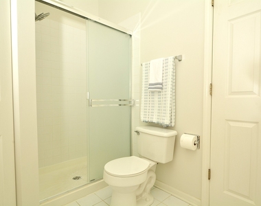 173 Bay Drive - Photo Thumbnail 15
