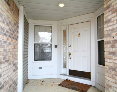 173 Bay Drive - Photo Thumbnail 2