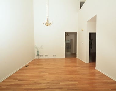 173 Bay Drive - Photo Thumbnail 4