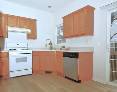 173 Bay Drive - Photo Thumbnail 5