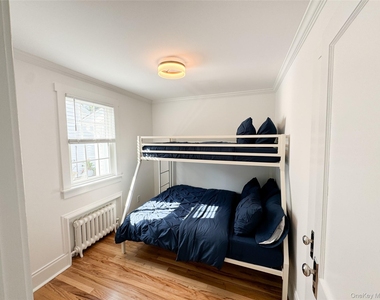 31 Liberty Street - Photo Thumbnail 14