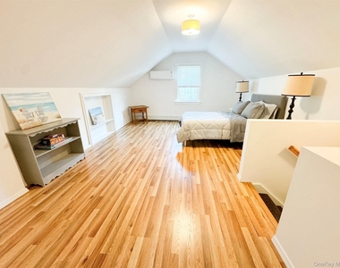 31 Liberty Street - Photo Thumbnail 25