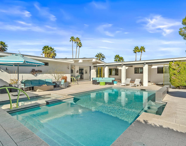 1350 E Murray Canyon Drive - Photo Thumbnail 16