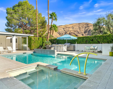 1350 E Murray Canyon Drive - Photo Thumbnail 17