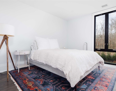2415 Cox Neck Road - Photo Thumbnail 3