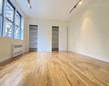 333 East 90th Street - Photo Thumbnail 1