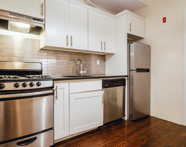 435 Bleecker Street - Photo Thumbnail 1