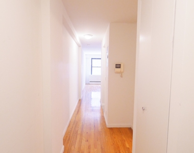 225 East 85th Street - Photo Thumbnail 6