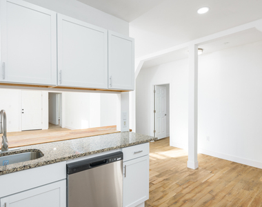 517 Winchester Avenue - Photo Thumbnail 2