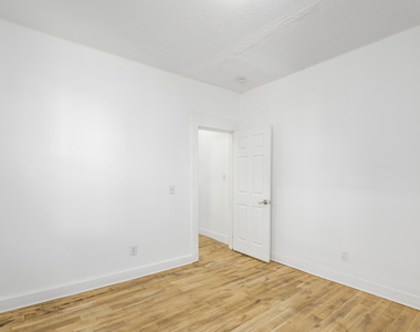 517 Winchester Avenue - Photo Thumbnail 4