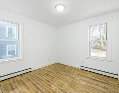 517 Winchester Avenue - Photo Thumbnail 6