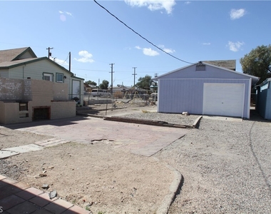 412 D Street - Photo Thumbnail 15