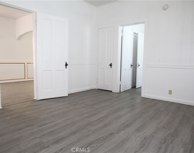 412 D Street - Photo Thumbnail 5