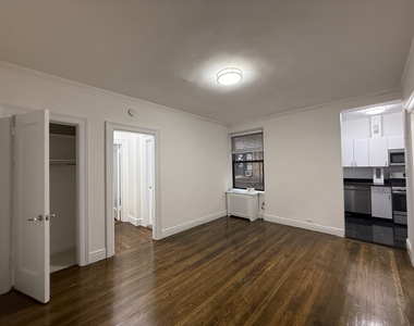 71 West 12th Street - Photo Thumbnail 1