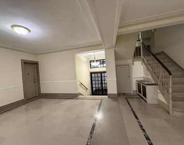 71 West 12th Street - Photo Thumbnail 11