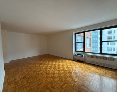 145 4th Avenue - Photo Thumbnail 3