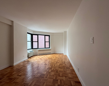 145 4th Avenue - Photo Thumbnail 12