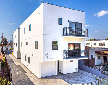 1921 Carmona Avenue - Photo Thumbnail 29