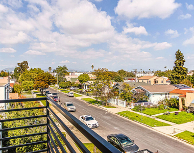 1921 Carmona Avenue - Photo Thumbnail 28