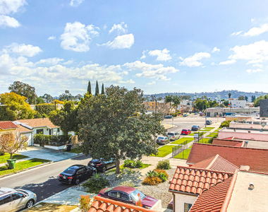 1921 Carmona Avenue - Photo Thumbnail 53
