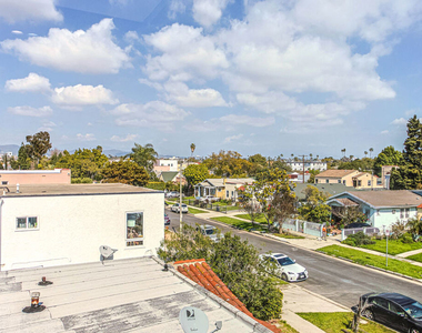 1921 Carmona Avenue - Photo Thumbnail 47