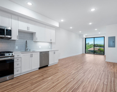 11600 National Boulevard - Photo Thumbnail 1