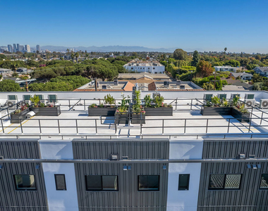 11600 National Boulevard - Photo Thumbnail 21