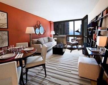 Gold Street & Maiden Lane, Penthouse Unit - Photo Thumbnail 7