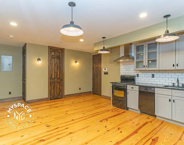 45 Newel Street - Photo Thumbnail 3