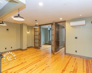45 Newel Street - Photo Thumbnail 4