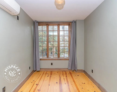 45 Newel Street - Photo Thumbnail 6