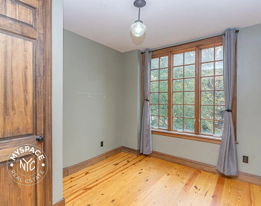 45 Newel Street - Photo Thumbnail 7
