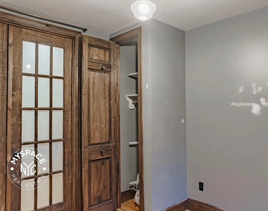 45 Newel Street - Photo Thumbnail 9