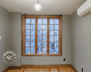 45 Newel Street - Photo Thumbnail 8