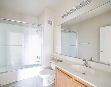 1504 Truett Street - Photo Thumbnail 8