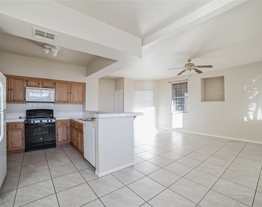 1504 Truett Street - Photo Thumbnail 4