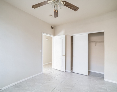 1504 Truett Street - Photo Thumbnail 11