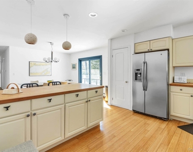 485 Pine Road - Photo Thumbnail 7