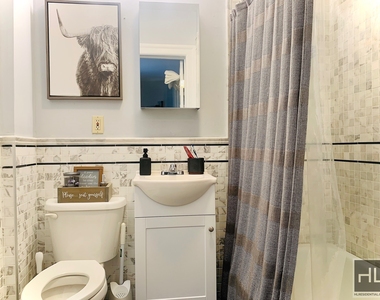 Shonnard Place - Photo Thumbnail 4