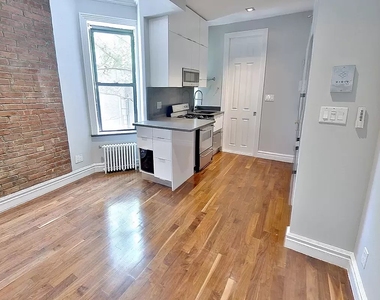 52 Barrow St - Photo Thumbnail 0