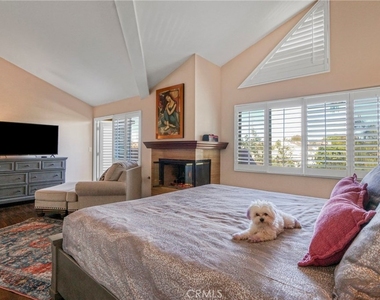 18730 Hatteras Street - Photo Thumbnail 21