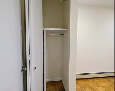 East 78th Street - Photo Thumbnail 9