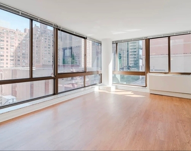 East 39th Street - Photo Thumbnail 8