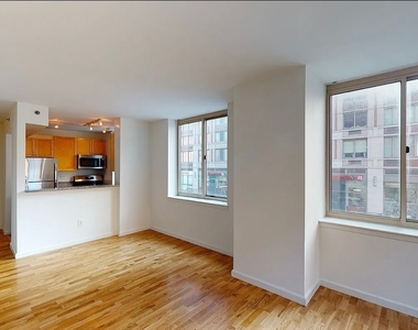 Lexington Avenue - Photo Thumbnail 13