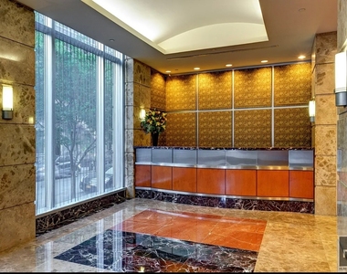 Lexington Avenue - Photo Thumbnail 12