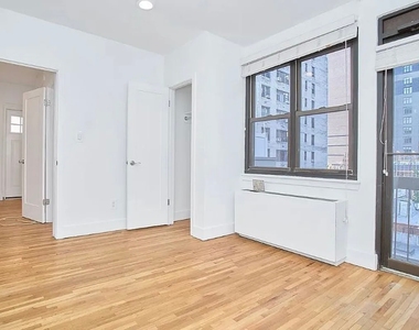 East 37th Street - Photo Thumbnail 3