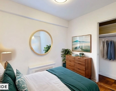 East 35 Street - Photo Thumbnail 4